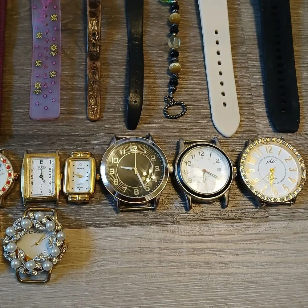 Huge Watch Lot of 25+ Mixed Brands Vintage & Modern Parts/Repair Untested-Z1